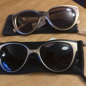 Sunglasses with reader lens